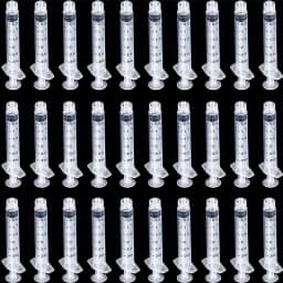 3CC/ML Plastic Syringe Luer Lock Without Needle Bulk Package Use for Lab,Measurement and Dispensing and industrial use only