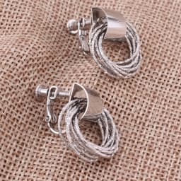 GRACE JUN Hot Sale Metal Clip on Earrings No Pierced for Women Party Birthday Luxury Geometric Cuff Earrings No Ear Hole Earring