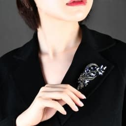 Brooch Ladies High-End Crystal Accessories Retro Atmosphere Suit Corsage Coat Brooch Birthday Gift