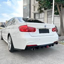 Rear Bumper Diffuser Lip with Light Single Muffler Single Out For BMW F30 3-Series M-Sport 2013-2019