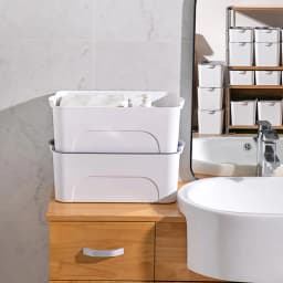 【Lifeideas】Set of 4 Plastic Storage Boxes with Lids in White