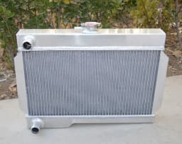 Aluminum Radiator for 1968-1975 Rover MG MGB GT/Base L4 1.8L Manual transmission