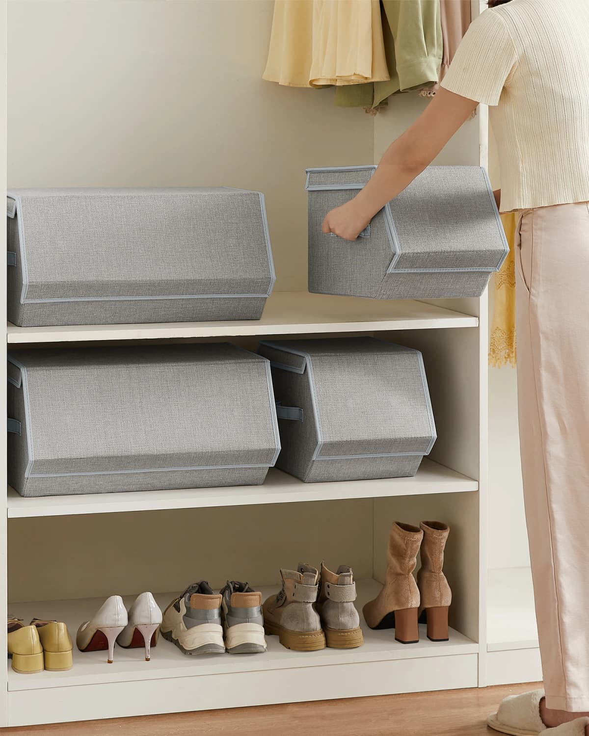 SONGMICS Set of 4 Storage Boxes with Lids, Stackable Wardrobe Storage Organisers, Storage Bins with Magnetic Closures
