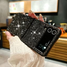 Luxury Sparkling Diamond Rhinestones Phone Case For Samsung Galaxy Z Flip 6 5 4 3 5G Ultra Thin Shockproof Protection Soft Cover