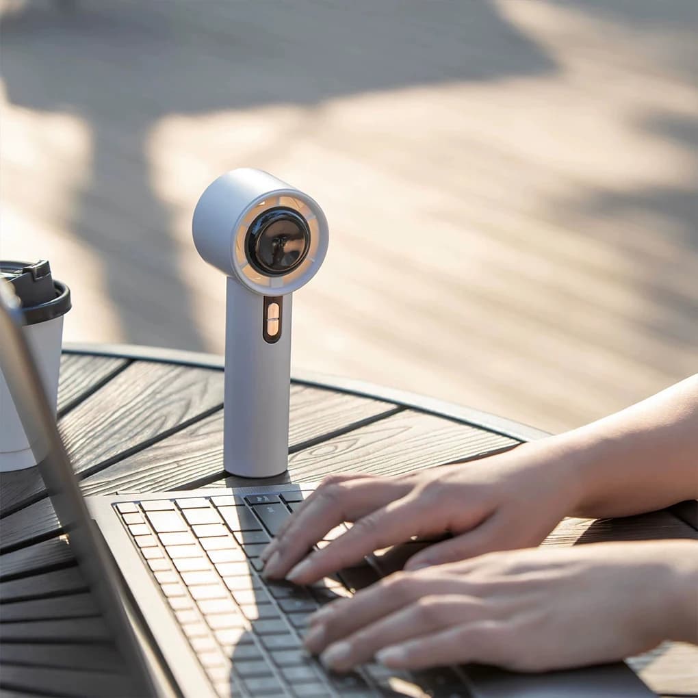 Mini Handheld Fan With Strong Wind Gathering Lightweight Low Energy Consumption Portable Handheld