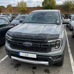Bonnet Guard For Ford Ranger T9 WILDTRAK RAPTOR 2023 2024 2025 2026 Bonnet Protector ABS Matte Black Off Road Car Accessories