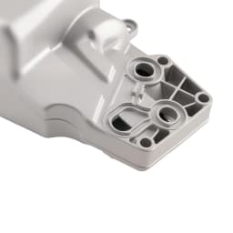 Oil Filter Housing 31338685 for Volvo C30 C70 S40 S60 V50 V60 for 30788494 7G9N6884AC