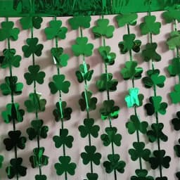 1*2M New Clover Tinsel Curtain Rain For Photo St. Patrick's Day Decoration Irish Festival Decor Green Backdrop Curtain Photozone