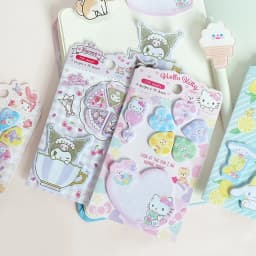 105 sheets Kawaii cartoon animals Sticky Notes Memo Pad Diary Stationary Flakes Scrapbook Decorative Cute Cartoon N Times Sticky