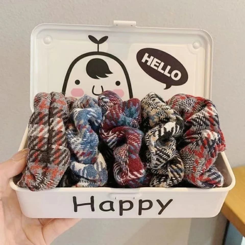 2023 New Year Winter Tweed Hair Chouchous 5pcs Scrunchy Pack Women Retro Style French Scrunches Ponytail Holder Headwear
