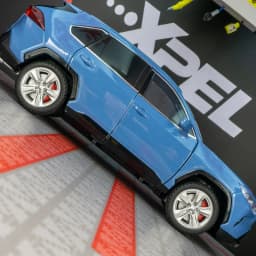 1:24 Toyota RAV4 alloy car model doors and engine hood, trunk can be opened suitable for collection and can be given as a gift