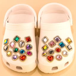 1pcs Luxury Charms for Women's Shoe Decorations Pins for Sandals Girls Female Favor Gifts Pink Shoe Chamrs Colourful Heart