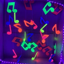 Neon Party Decoration Glow in The Dark Supplies Fluorescent Party Supply Birthday Wedding 80s Disco Hip Hop Party Decorations