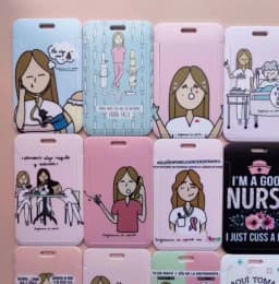 Doctor Nurse Horizonal Women's Lanyards ID Card Holder Badge Holders Hang Rope Lanyard Amusing Card Case Retractable Clip