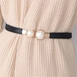 A Slender Waist Belt for the Dress, Which Can Cinch the Waist, Exudes an Elegant and Retro Charm. It Features Pearl Double Buckl