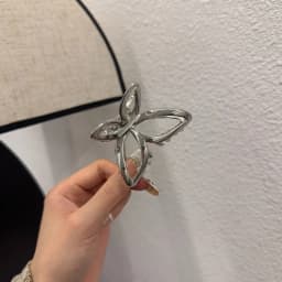 Vintage Butterfly Hair Clip for Women Temperament Simple Headwear Metal Pleated Hair Claws Personality Fashion Hair Accessories