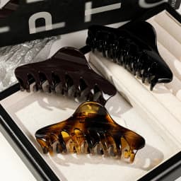 New Retro Korean Acetate Hair Claw Large Crab Hair Clips Shark Clip Simple Hairpin Ponytail Fashion Hair Accessories Woman Girls