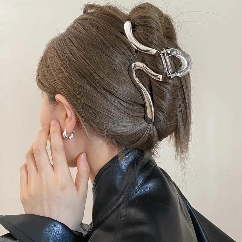 New Fashion Metal Hair Claw Clip Irregular Hairpins Punk Hair Crabs Barrettes Vintage Jaw Clips Women Hair Accessories 2025