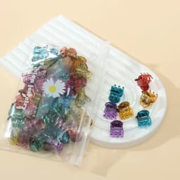 30Pcs/Bag 1.5cm Woman Mini Hair Claws Colorful Crab Hair Clips for Girls Baby Sweet Hairpins Hair Accessories Barrettes Gift