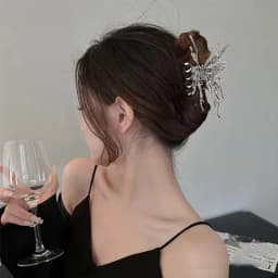 Large Butterfly Hair Clamps Claw Clips for Women Pleated Silver Color Cross Geometric Hairpins Fashion Barrette Headdress A-