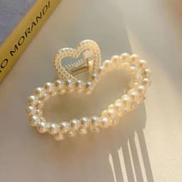 1Pcs Large White Pearl Hair Claw Clips for Women Girls Non Slip Hair Clamp Fashion Hair Accessories Headwear for Party Wedding