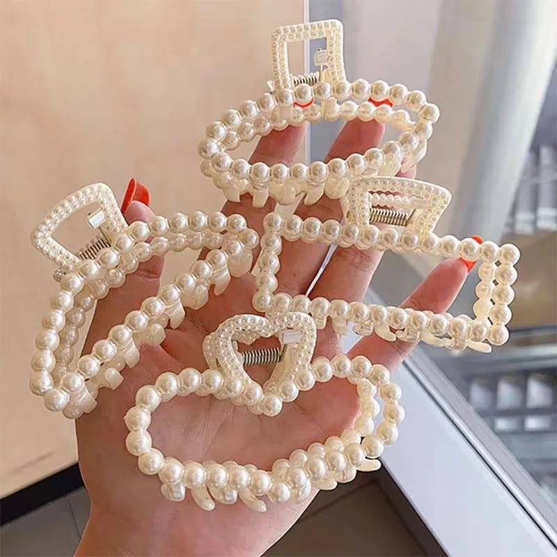 1Pcs Large White Pearl Hair Claw Clips for Women Girls Non Slip Hair Clamp Fashion Hair Accessories Headwear for Party Wedding