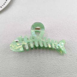 Y2K Colorful Fishbone Hair Claw Creative Personality Shark Clips Fish Barb PVC Crab Hair Clip Hair Accessories for Women
