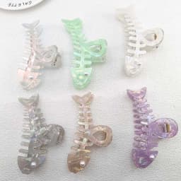 Y2K Colorful Fishbone Hair Claw Creative Personality Shark Clips Fish Barb PVC Crab Hair Clip Hair Accessories for Women