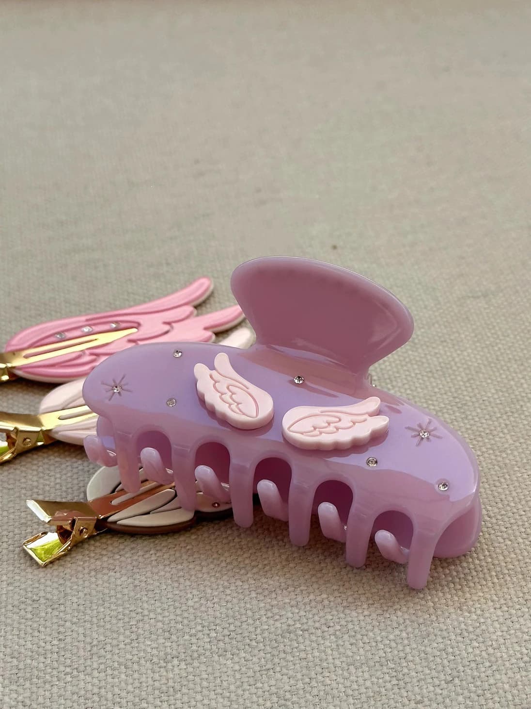 Pink Color Wings Simple Acetate Hair Claws for Women Girl Hair Accessories Trend Fashion Personality Headwear NEW 2025