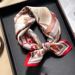 Luxury Brand 100% Real Silk Scarf Women Square Neck Tie Shawls Wraps for Ladies Foulard Scarves Pashmina Female Hijab Bandana