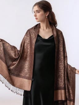 Retro Versatile Pashmina Scarf with Peacock Flower Embroidery Casual Fashion Soft Tassel Design for Daily Outerwear Decoration