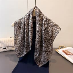 New Fashionable Bandanas Imitation Silk 70*70cm Temperament Square Scarves Women Spring/Summer Soft Satin Leopard Print Scarf