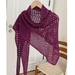 Fashion Hollow Out Triangle Scarf Shawl Breathable Solid Color Knitted Scarf Lightweight Sun Protection Women Shawl Wrap