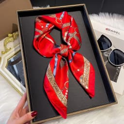 Luxury Print Chain Neck Tie Shawl 2025 Silk Square Scarf Women Wraps Female 70cm Hair Hand Wrist Headkercheif Hijab Bandana