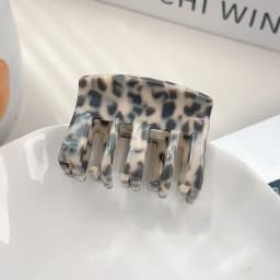 5CM Small Square Hair Claw 13 Colors Eco-friendly Acetate Claw Clips Retro Trendy Hair Clips for Women Girls Hair Accessories