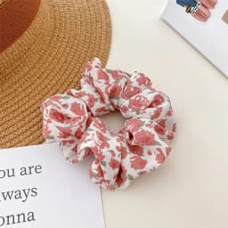 Fresh Style Floral Pleated Hair Bands High Elasticity Fashion Hair Scrunchies Suitable for Ponytail Versatile Hair Accessories