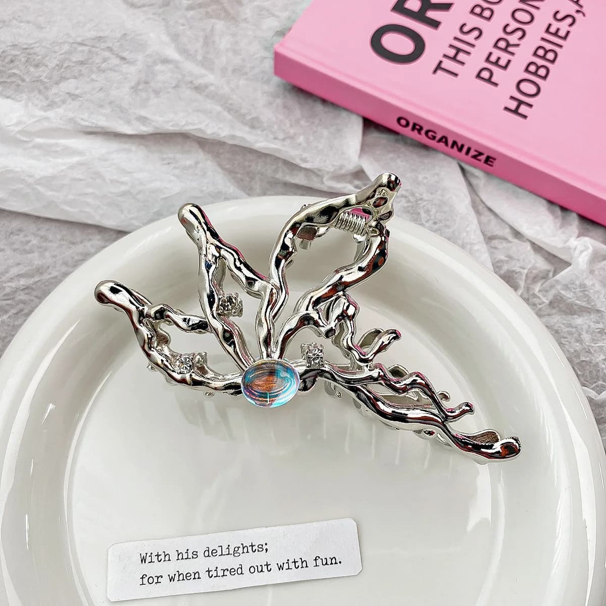 Women's New Claw Clip Sweet Cool Style Hollowed-out Butterfly Grab Clip Shark Clip Hair Clip Hot Girl Hair Accessory Sweet Style