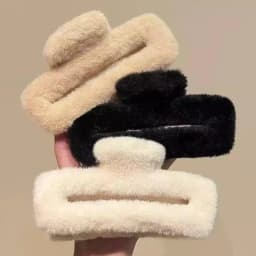 Square coffee shark hair clip, large plush autumn and winter headpiece clip