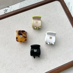Solid - colored Hair Clips, Claw Clips. Unique and casual summer style for family. Acetate, handmade. High - quality. Fashion