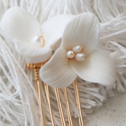 Ceramic Flower Side Hair Comb With Pearls Luxurious Headpiece Wedding Hair Accessories For Women Bridal Marriage Hair Jewelry