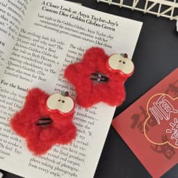 2PCSRed Faux Fur Apple Hair Clips,Cute Fruit-themed Hairpins,Soft Fluffy Hair Accessories For Women, Adorable Fashion Hair Decor
