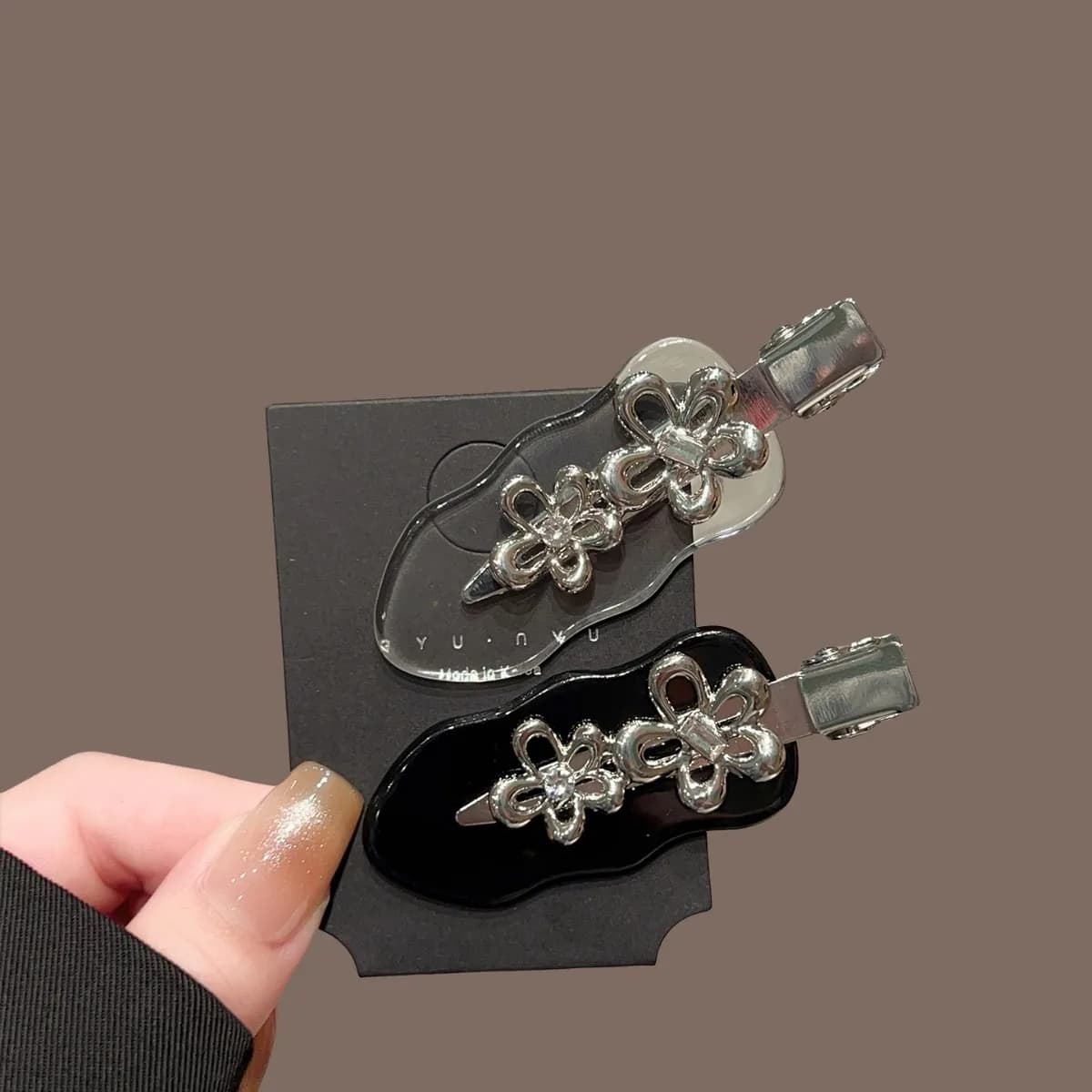 1/2pcs Korean Style Sweet Cool Metal Flower Scar Free Hair Clip Niche Exquisite Daily Outfit Party And Travel Fashion Headwear