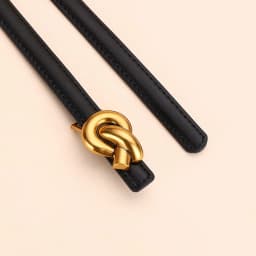 New Women's Leather Belt, Fashion Simple Thin Waist Belt, Versatile Decoration, High-End Sense of Pants Belt.