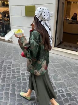 Luxury Dot Silk Scarf Female Square Bandana Hijabs Head Wraps for Women Fashion Foulard Shawls Female Neckerchief Summer