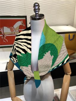 Twill Silk Scarf Shawl Luxury Horse Pegasus Feather Print Square Scarf Women Hijabs Bandana Foulard Neckerchief Head Scarves