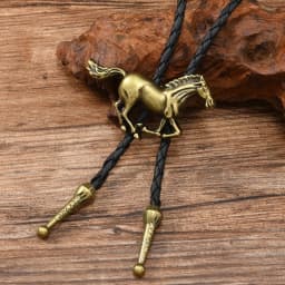 Western Cowboy Bolo Tie Necklace Personality Retro Fashion Horse Pendant Vintage Plating Adjustable Rope Cowboy Rope Necklace