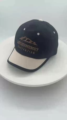 Fashion Embroidered Letter Patched Mountain Peak Short Brim Baseball Cap, Soft Top Adjustable Snapback Hat for Outdoor Cycling