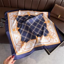 Blue Classic Chain Print Square Silk Scarf Women Casual Elegant Thin Kerchief 70cm Neck Women Windproof Head Wrap Hair Scarves