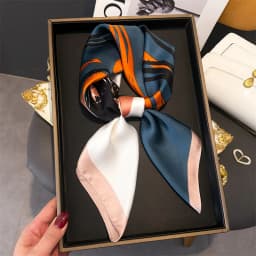 Luxury Brand Silk Square Scarf Women Satin Shawls Neckerchief Casual Beach Scarves Bandana Hair Tie Hjiab Foulard