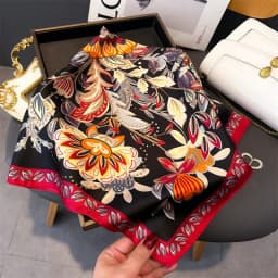 Luxury Brand Silk Square Scarf Women Satin Shawls Neckerchief Casual Beach Scarves Bandana Hair Tie Hjiab Foulard